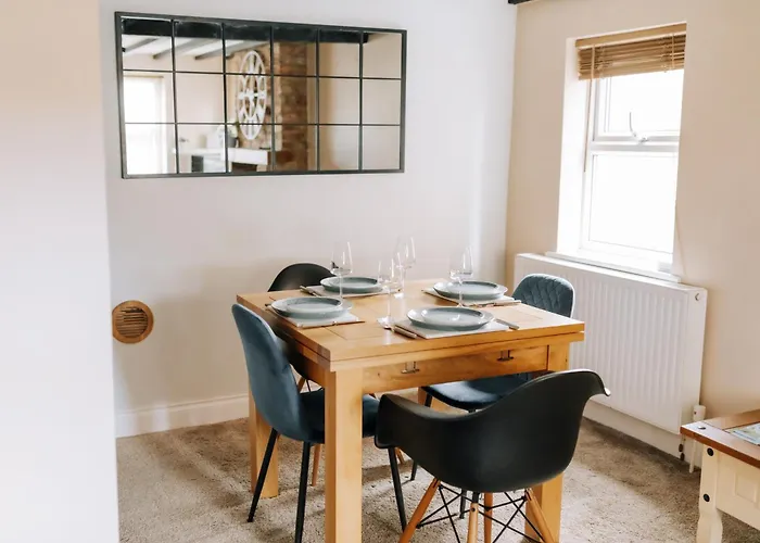 New Thirsk Stays - Herriot\'S Hideaway