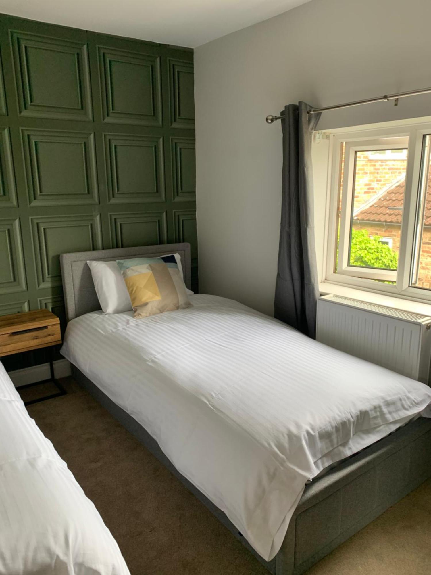 New - Herriot's Hideaway *